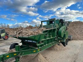 Sminuzzatore e tritturatore BANDIT BEAST 1680 |  Lavorazione dello scarto di legno | Macchinari per la lavorazione del legno | Lift cranes s.r.o.